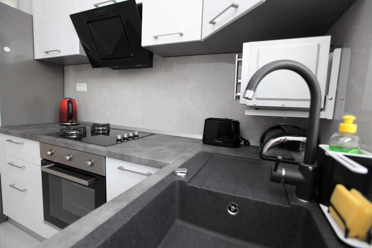 Apartmani Ive Трогир Экстерьер фото