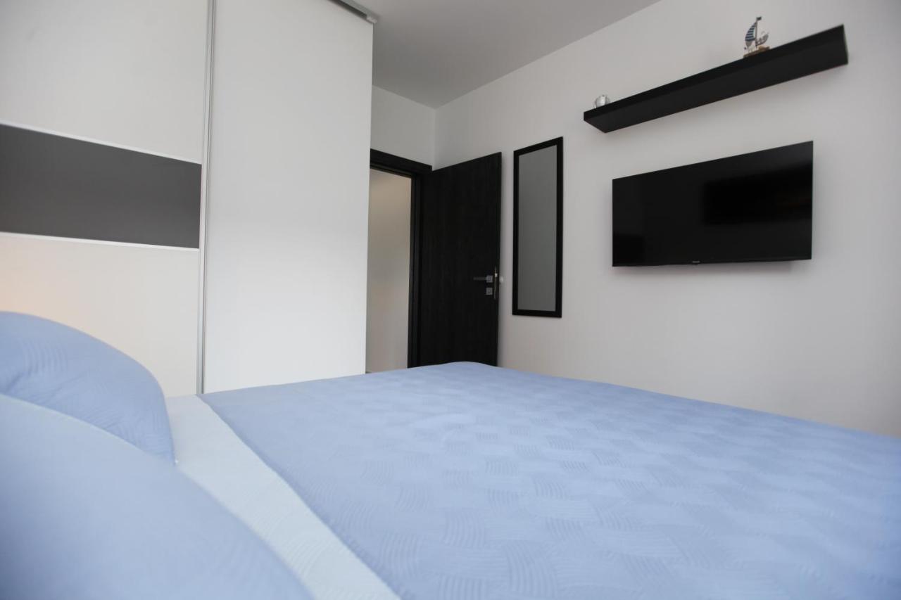 Apartmani Ive Трогир Экстерьер фото