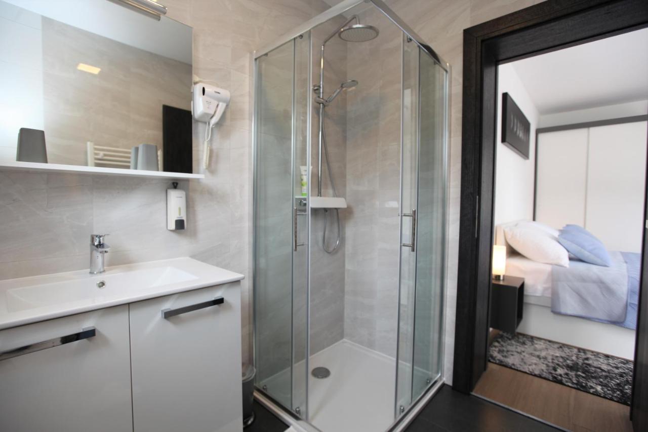 Apartmani Ive Трогир Экстерьер фото