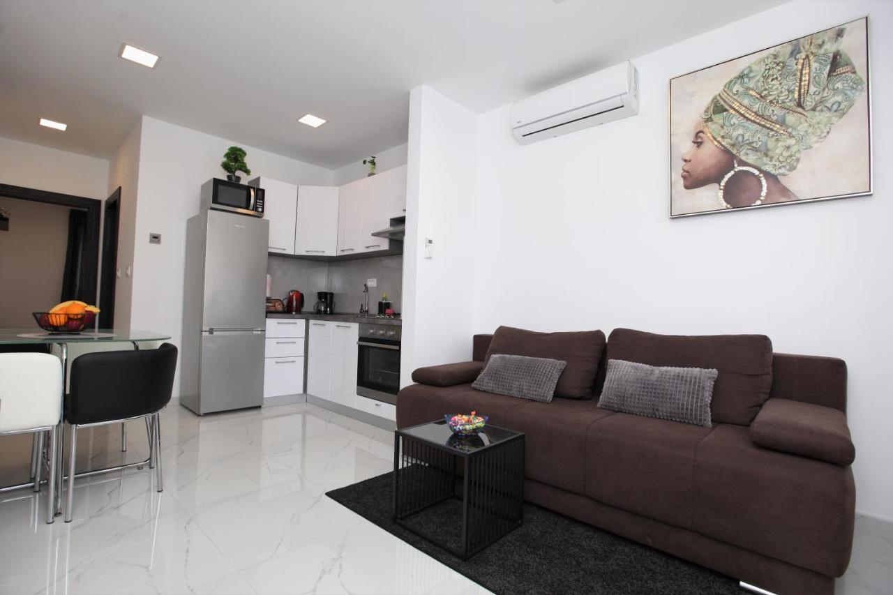 Apartmani Ive Трогир Экстерьер фото